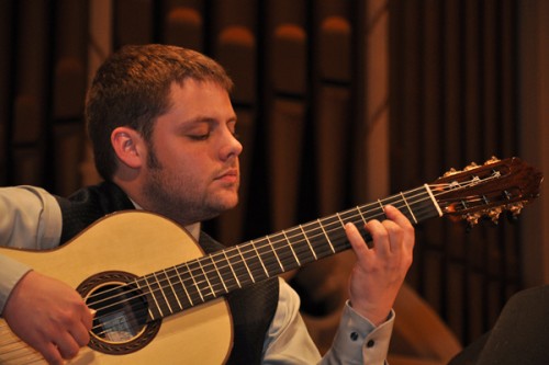 bryanwrenn Bryan Wrenn performing at the musical tribute to Dennis Wrenn (photo by Sue Teplansky via NSMA.org)