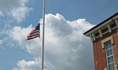 Post image for Why flags are at half staff today – Friday, December 31