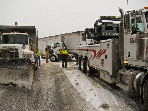 i495-crash-20091220-2 (Photo courtesy of the Southborough Fire Department)