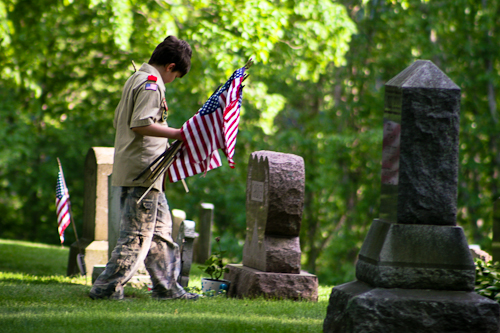 Post image for Memorial Day observances tonight and Monday <em>(Careful where you step)</em>