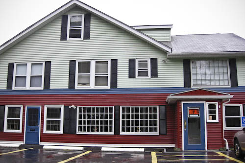 Post image for Former home of Benchmark Deli up for sale