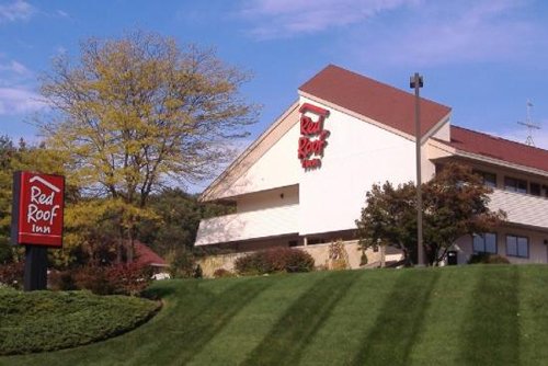 Post image for MWDN: Southborough Police hope arrest will curb prostitute activity at motel
