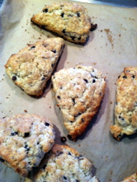 Post image for From the Culinary Underground: Game of scones