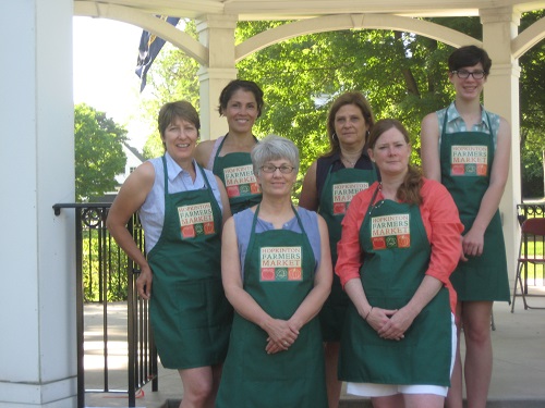 Post image for Farmers markets open for the season: selection keeps growing