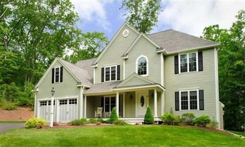 Post image for On the market this week in Southborough