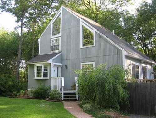 Post image for On the market this week in Southborough