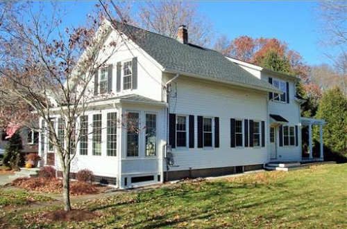 Post image for On the market this week in Southborough
