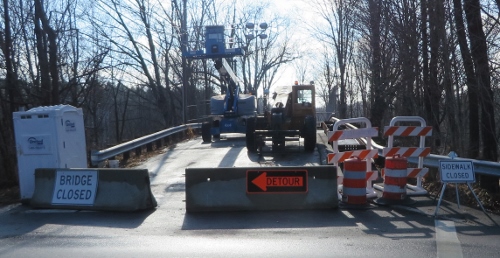 Post image for Bridge Street bridge repairs underway – at night