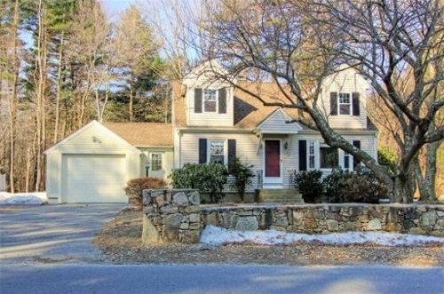 Post image for On the market this week in Southborough (Updated)