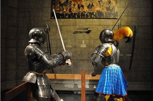 Post image for Roundup of business news: Conflict minerals, best place to work is here in town, and auctioning armor