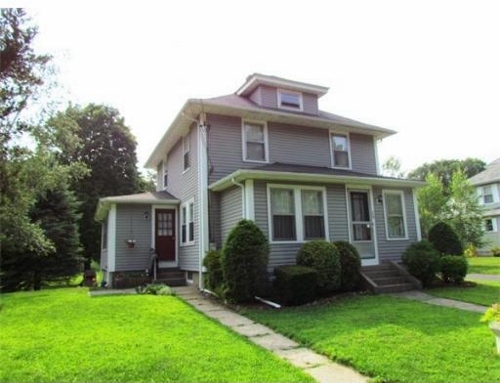 Post image for On the market this week in Southborough