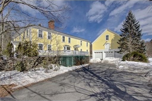 Post image for On the market this week in Southborough
