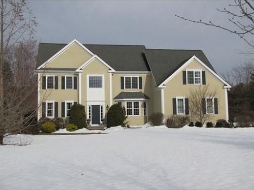 Post image for On the market this week in Southborough