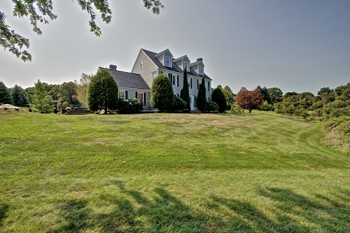 Post image for On the market this week in Southborough