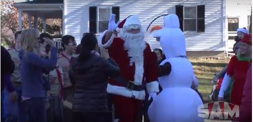 Post image for Videos: Santa Day, T-Hawks, honoring Veteran’s Day, Sachem Coffeehouse and more