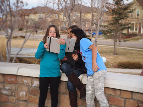 Post image for Events this week: Digital Literacy talk, St. Patty’s lunch, celebrating Women’s history, Magic Show (Updated)