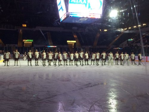 Post image for ARHS Boys Hockey going for state title