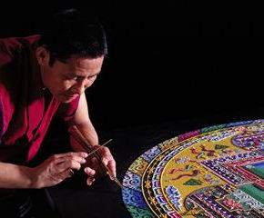 Post image for Fay School welcomes public to view and learn about sacred mandala sand painting – Wednesday
