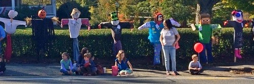 Post image for Build-A-Scarecrow for Heritage Day (or just for fun)