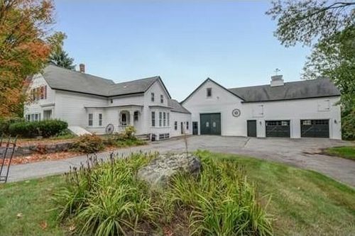 Post image for On the market this week in Southborough