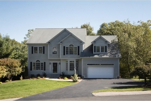 Post image for On the market this week in Southborough (Updated)