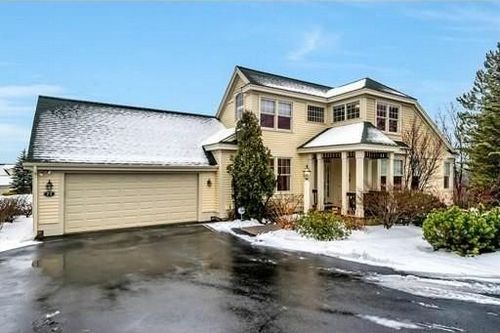Post image for On the market this week in Southborough