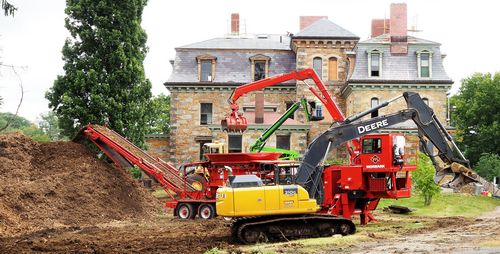 Post image for What’s been going on at the Burnett House/Garfield House (Or is it “Deerfoot”?) (Updated)