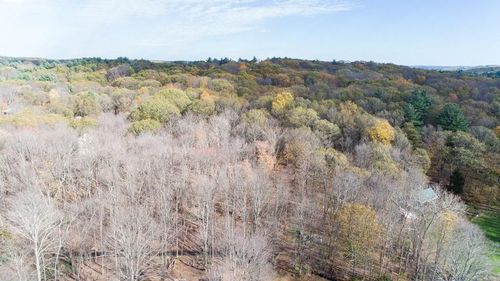 Post image for On the market this week in Southborough