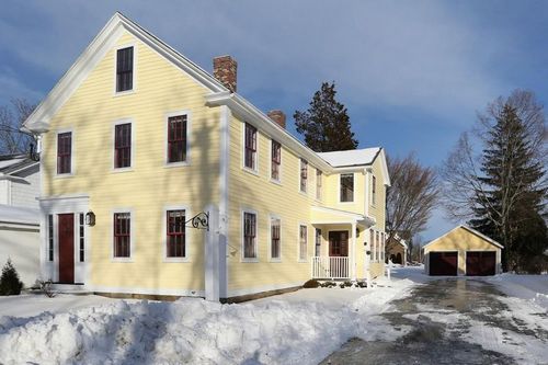 Post image for On the market this week in Southborough