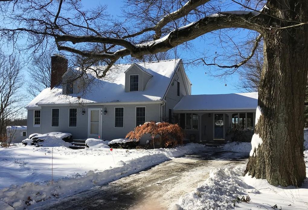 Post image for On the market this week in Southborough