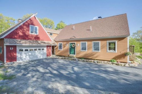 Post image for On the market this week in Southborough