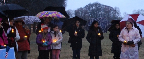Post image for Photo Gallery: Community vigil for Peace and Unity