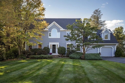Post image for On the market this week in Southborough