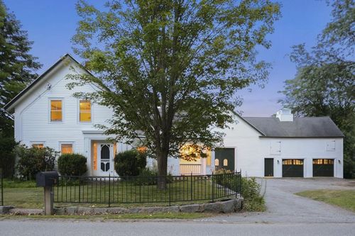 Post image for On the market this week in Southborough