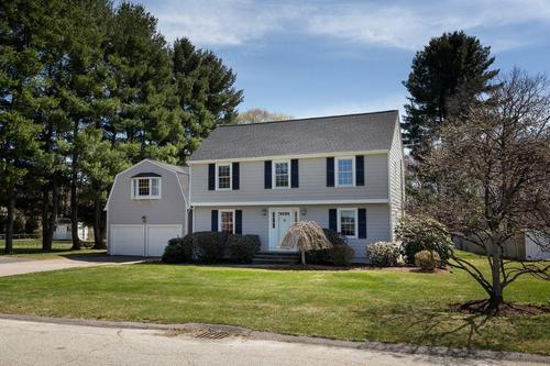 Post image for On the market this week in Southborough