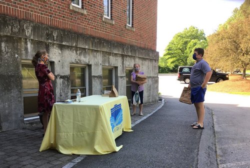 Post image for Library opened curbside service today