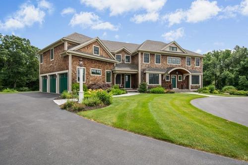 Post image for On the market this week in Southborough