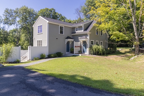 Post image for Featured Home: Southborough Custom Craftsman conversion with white fence enclosed, private backyard offered at $419,000