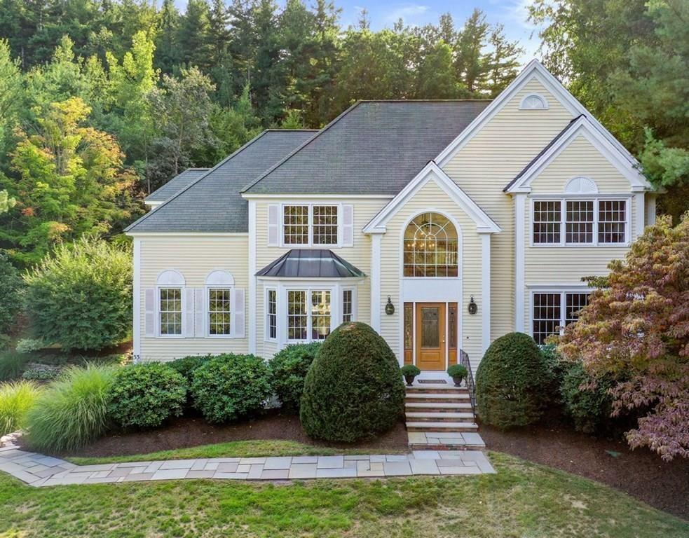 Post image for On the market this week in Southborough