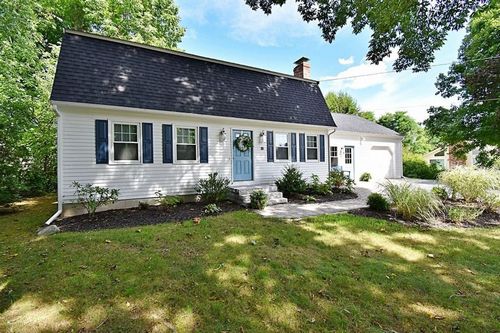 Post image for On the market this week in Southborough