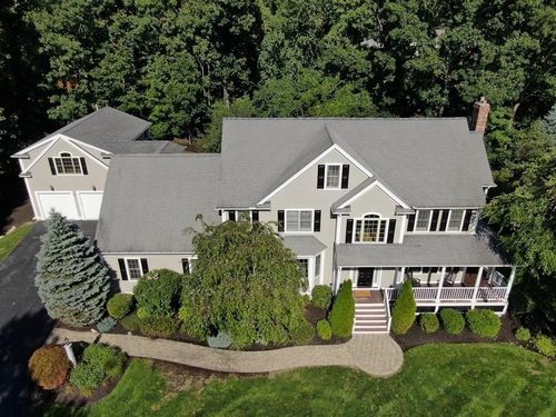 Post image for On the market this week in Southborough