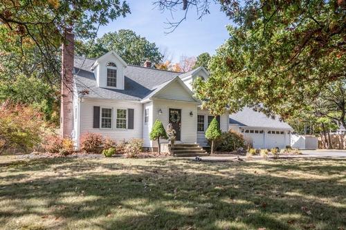 Post image for On the market this week in Southborough