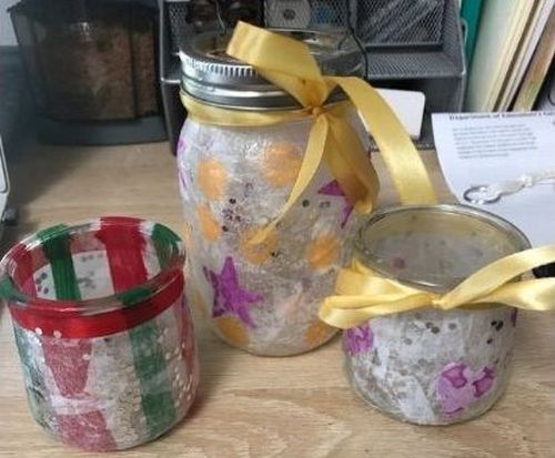 Post image for Making decoupage Mason Jar Lanterns