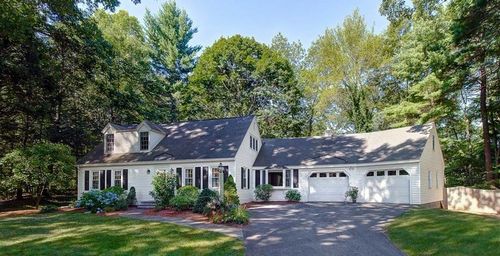 Post image for On the market this week in Southborough