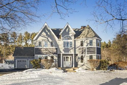 Post image for On the market this week in Southborough