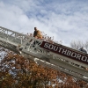 20101123-ladder-truck-4