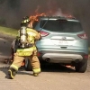 20140910_fire_burning_car_2-450x800