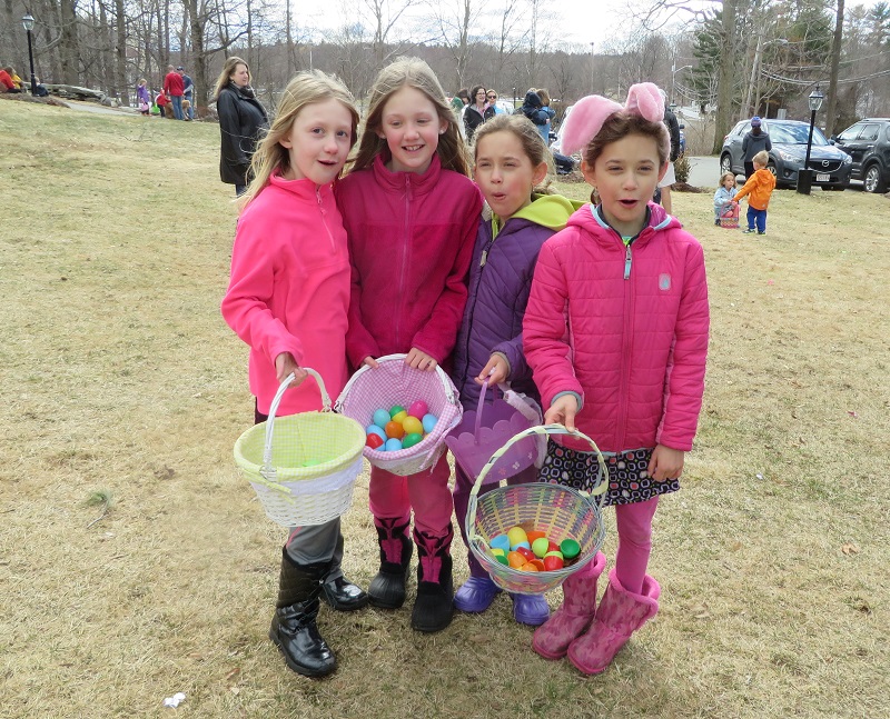 Photo Gallery: Easter Egg Hunt at Community House - My Southborough