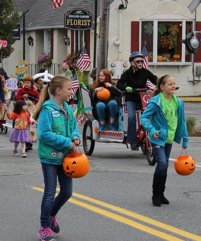 20141015_heritage_day_parade_img_9268-670x800