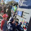 Kids cashed in on Middlesex Savings Bank's popular ATM (Automated Treat Machine) (photo by Beth Melo)